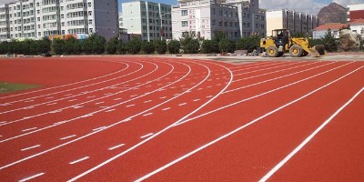 田徑場塑膠跑道